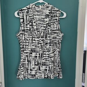 Calvin Klein Black and White Geometric Blouse
